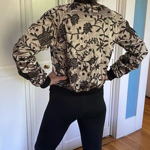 SEEK the label jacket